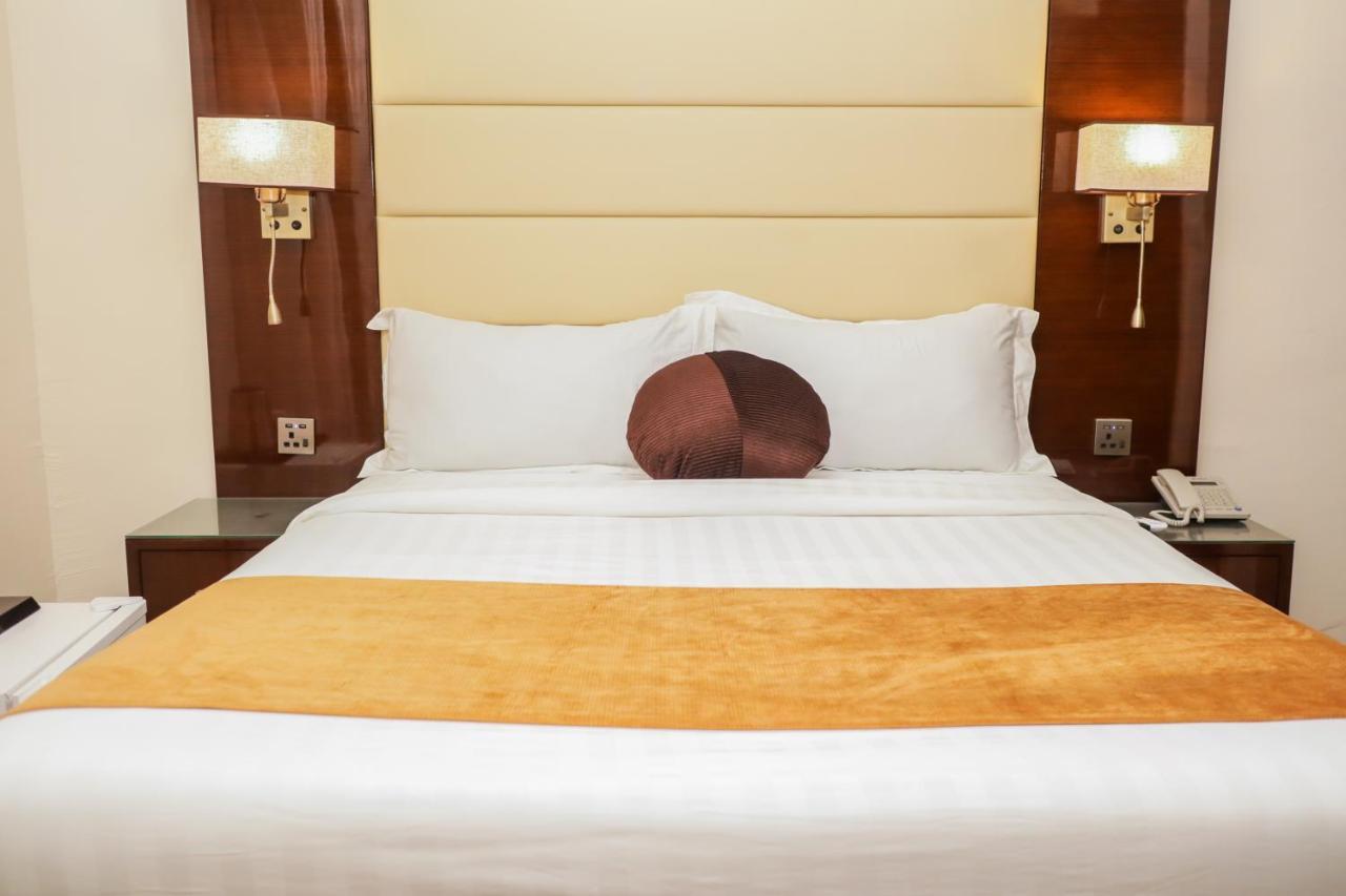 De Rembrandt Hotels And Suites Ікеджа Екстер'єр фото