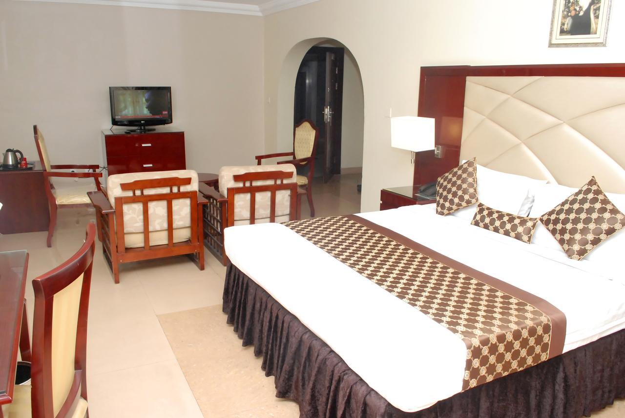 De Rembrandt Hotels And Suites Ікеджа Екстер'єр фото