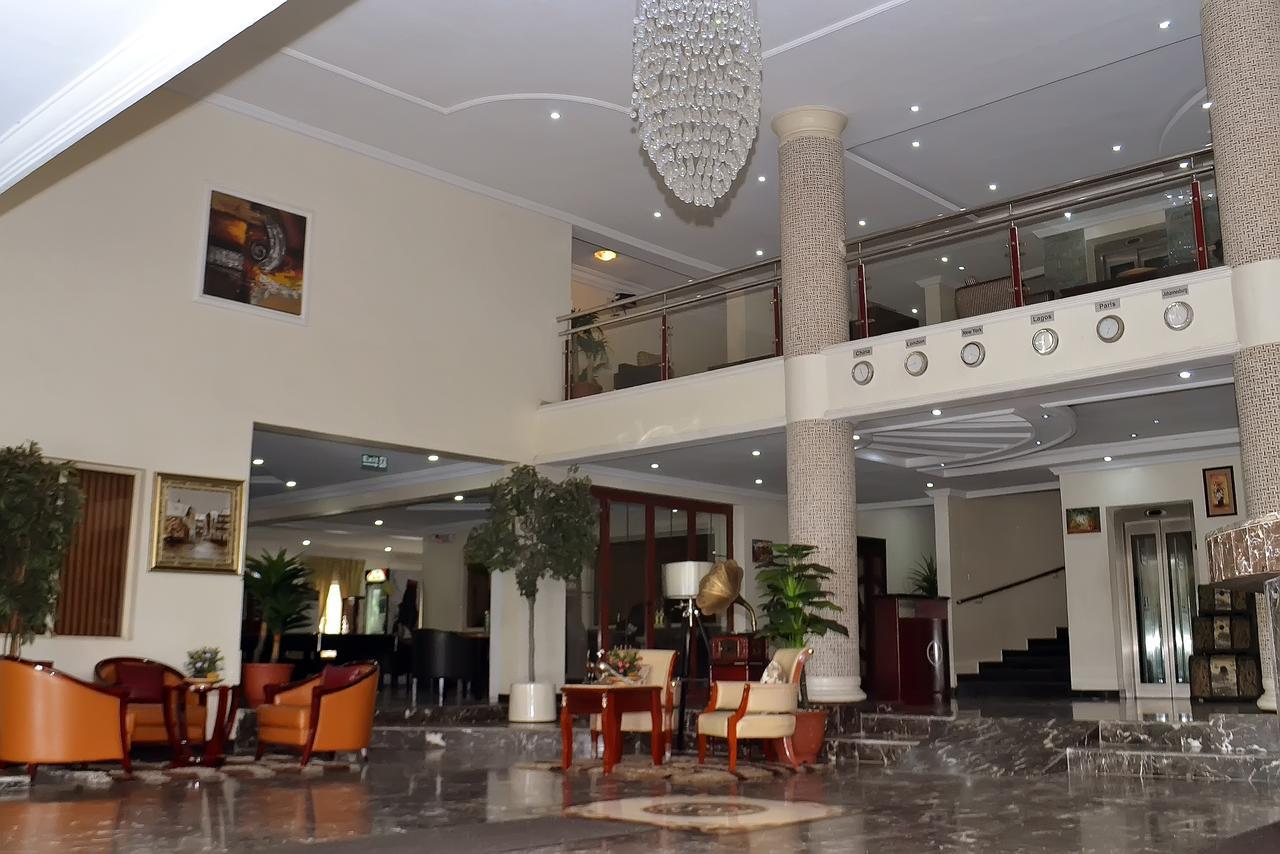 De Rembrandt Hotels And Suites Ікеджа Екстер'єр фото
