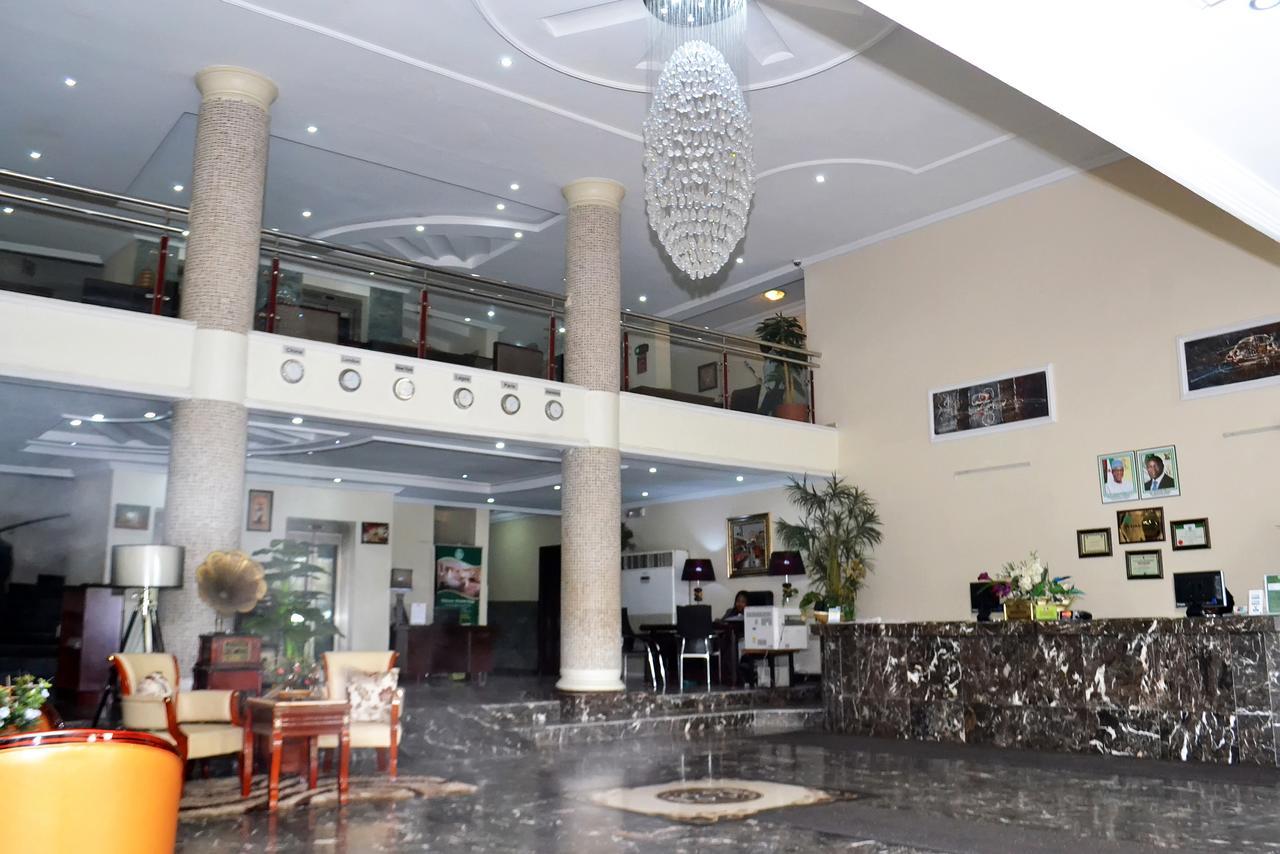 De Rembrandt Hotels And Suites Ікеджа Екстер'єр фото