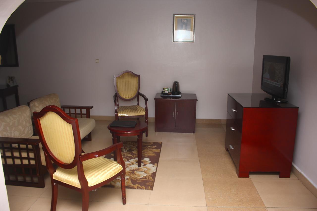 De Rembrandt Hotels And Suites Ікеджа Екстер'єр фото