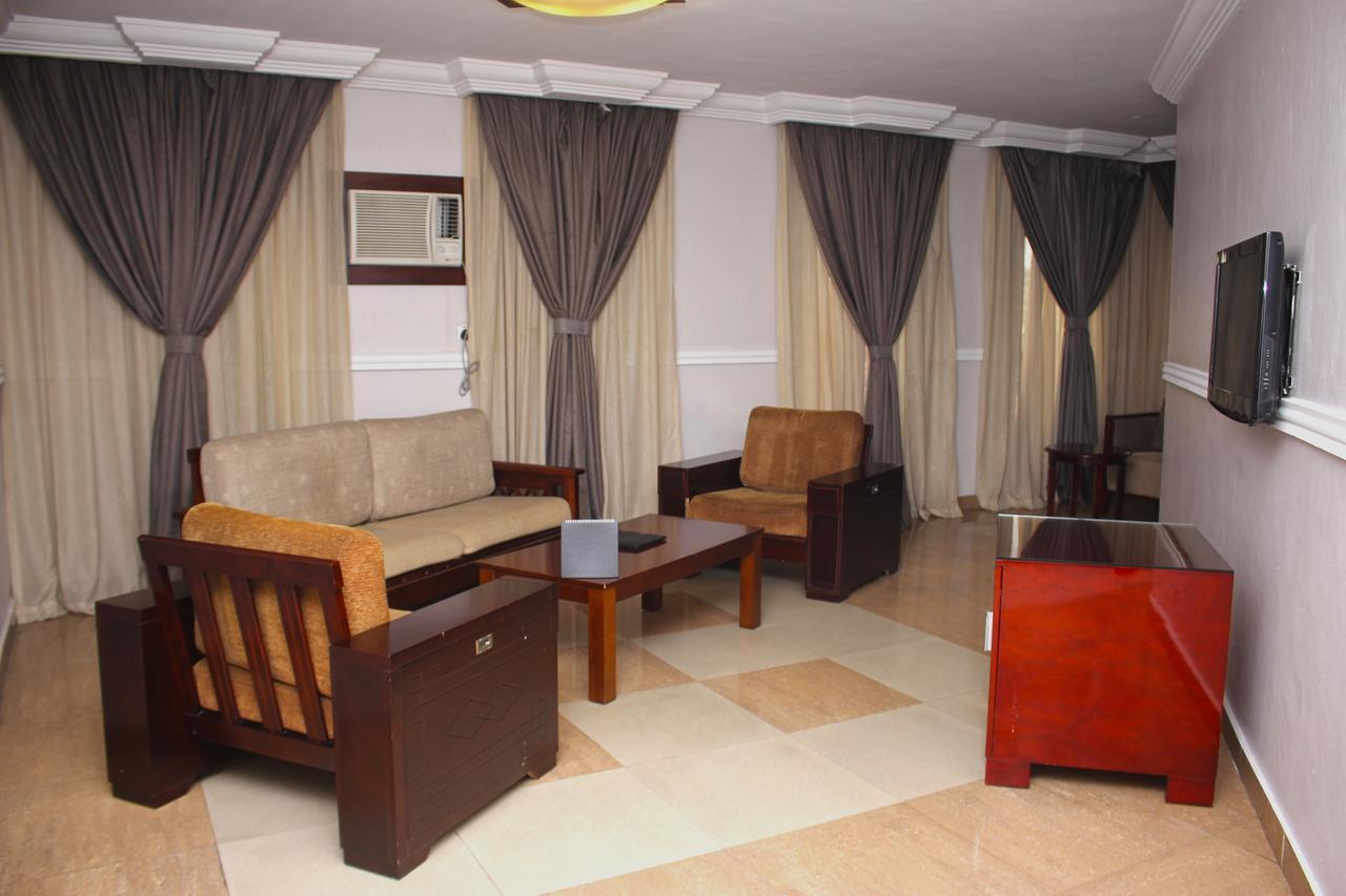 De Rembrandt Hotels And Suites Ікеджа Екстер'єр фото